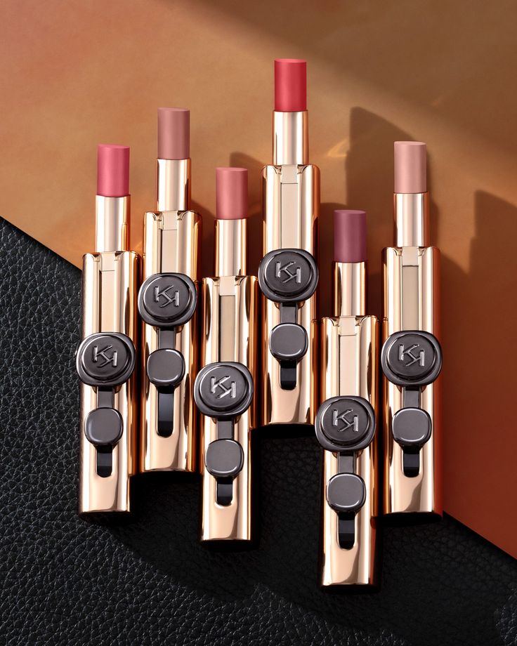 رژ لب جامد وان مجیک کیکو (KIKO One Magic Lipstick) | بافت مخملی، ماندگاری بالا و رنگدانه غنی