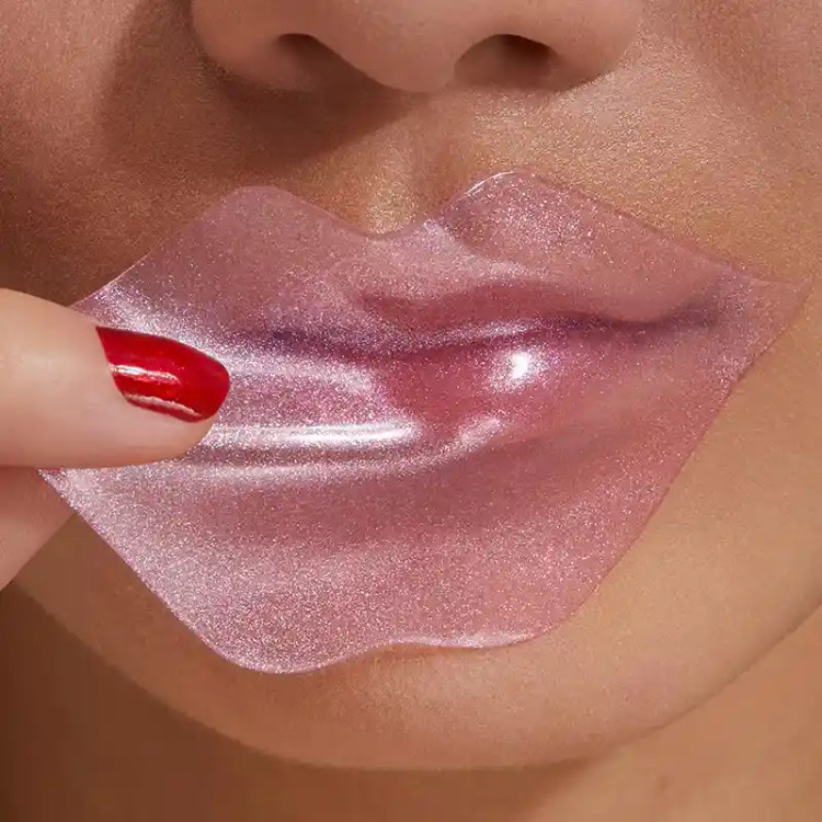 ست هدیه ماسک دور چشم و لب کیکو میلانو مدل Holiday Première Essential Eyes & Lips