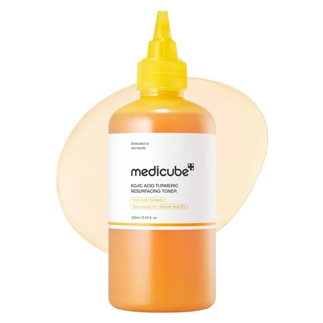 تونر روشنکننده گوجیک اسید و زردچوبه مدیکیوب مدل Kojic Acid Turmeric Resurfacing Toner حجم 250 میلیلیتر